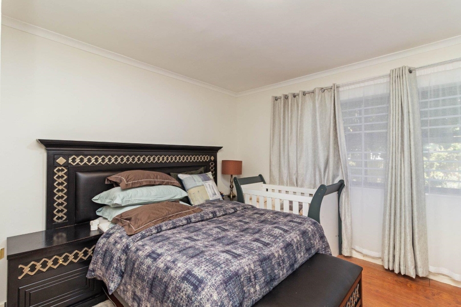 3 Bedroom Property for Sale in Table View Western Cape